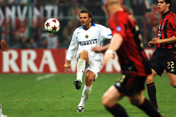 在他执教布 在他执教布