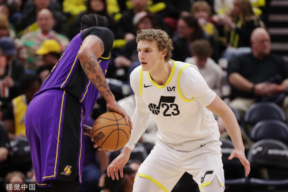 革令人瞩目 革令人瞩目