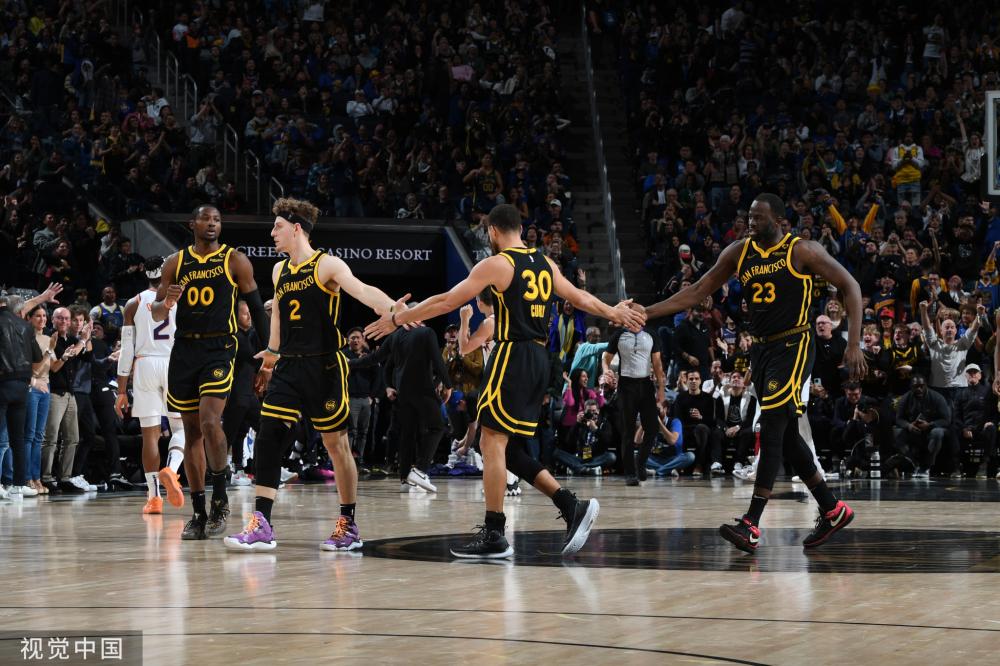 了全场观众 了全场观众